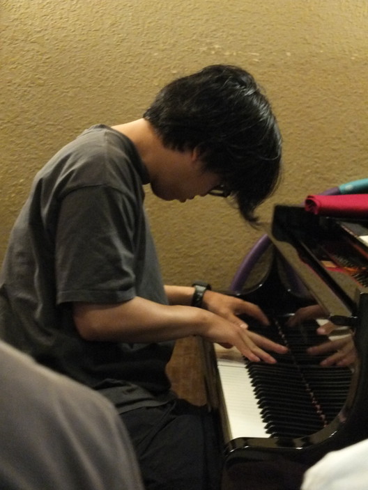DSCF8933