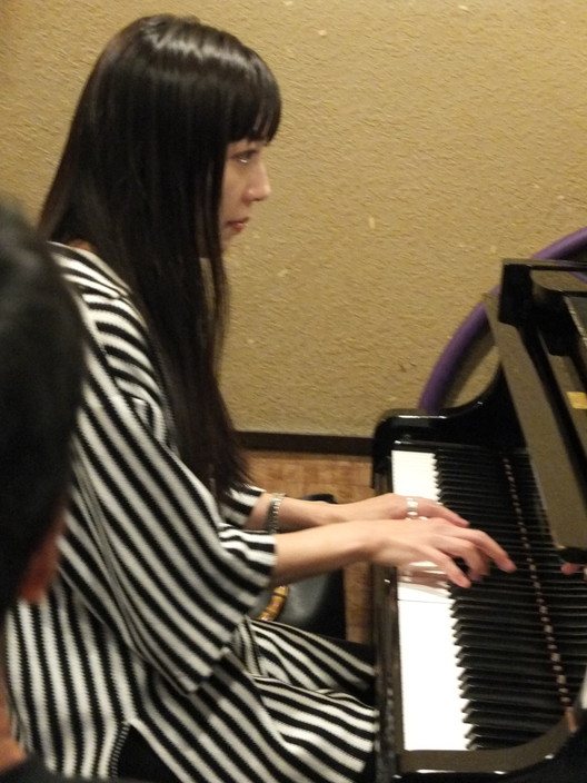 DSCF9054
